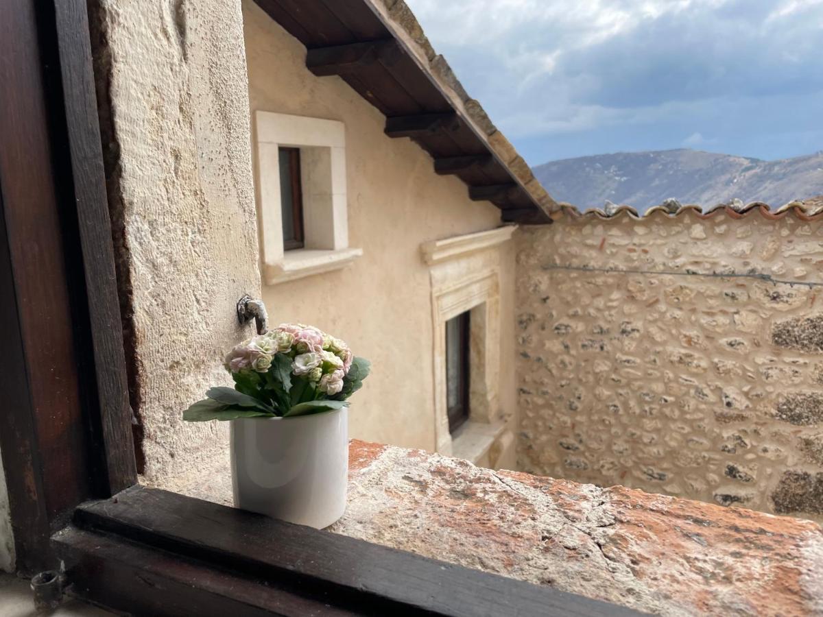 Residence Belvedere Santo Stefano Di Sessanio Exterior photo